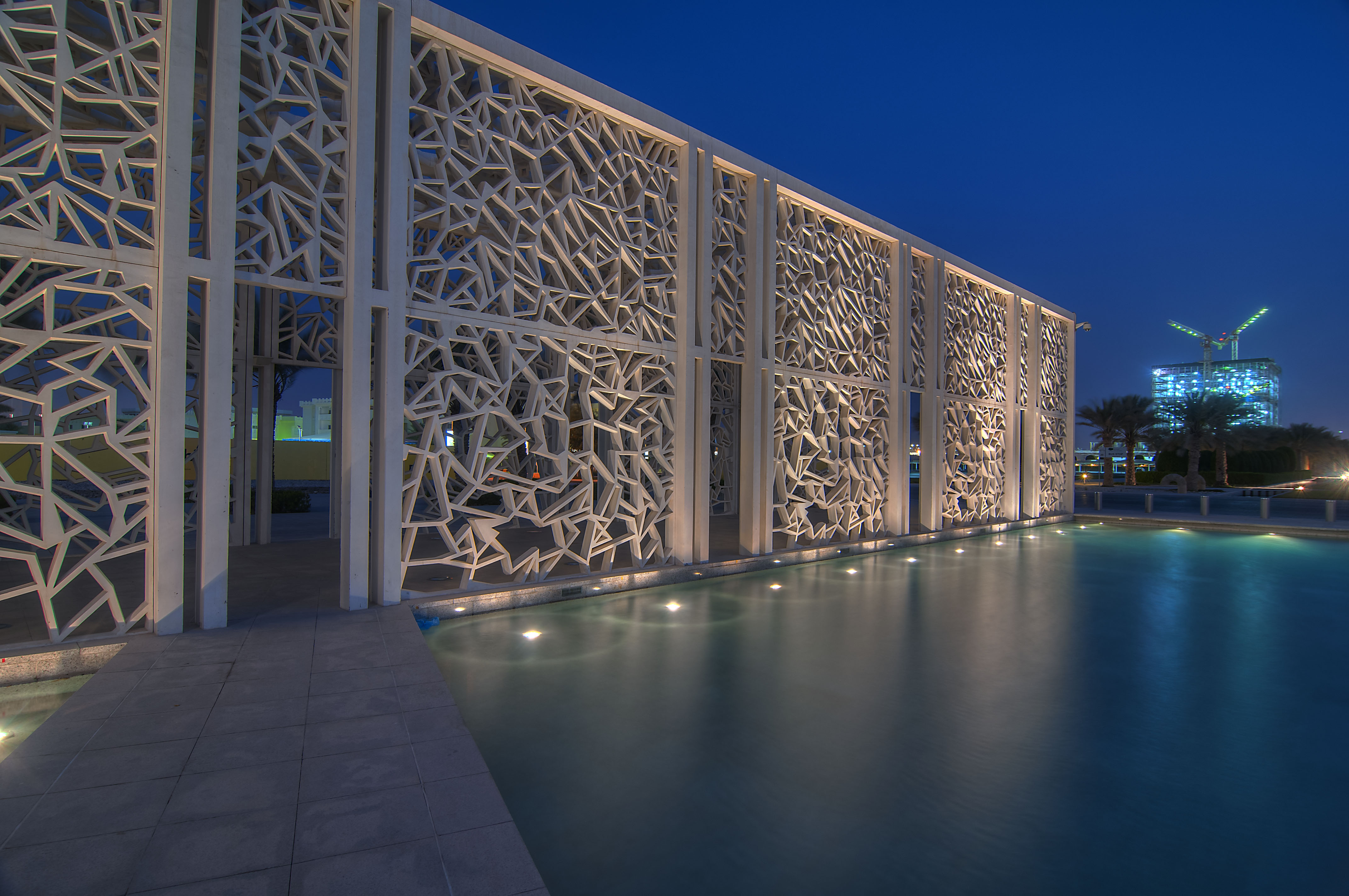 doha_qatar_march-passageway_ceremonial_court_education_city